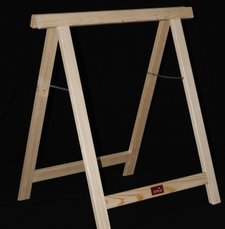 Amplio trestles are made ​​from ash and is been tested on Wood Technology Institute to support the whole 500 kg.